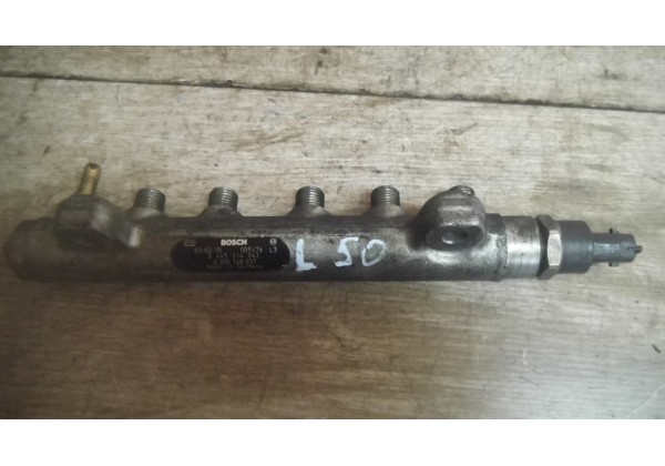 паливна рампа BOSCH Renault Espace IV, Master II, Laguna II, Trafic II 2.2, 2.5 dci, 0445214043, 8200347594, 8200148037